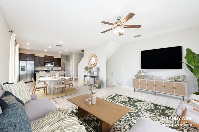 5653 Mercado Dr, Port Richey, FL 34668 - photo 5