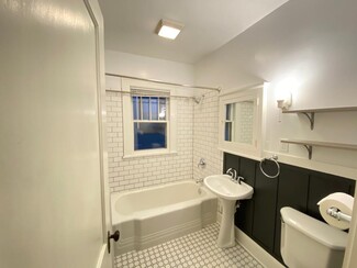 138 Cecil St SE Unit 138 Cecil St SE, Minneapolis, MN 55414