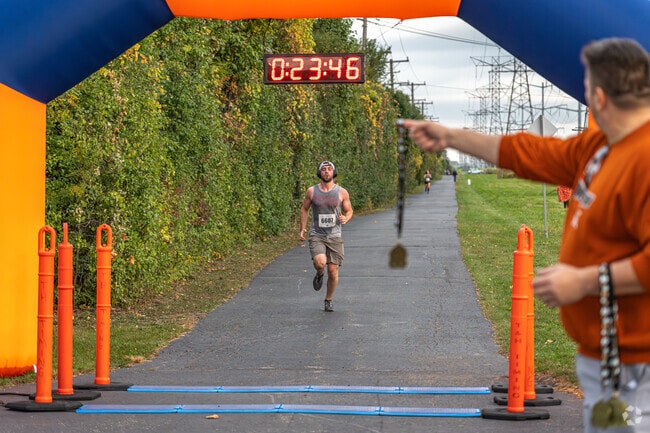 Come cheer your friends on during the annual Howl-O-Ween 5K race in Sunset Park-Old Plank.