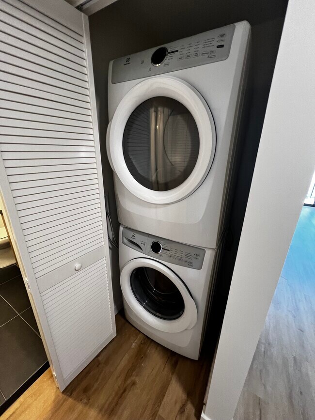 911 E 26th St unit A1, Hialeah, FL 33013 - photo 5