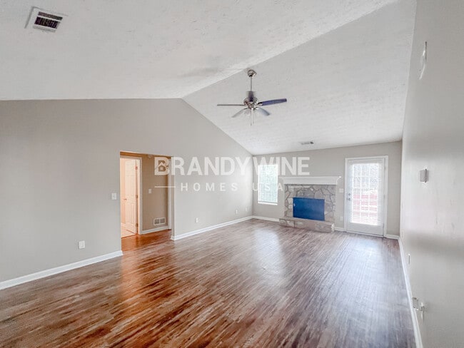 371 Walker Dr, Monroe, GA 30655 - photo 5