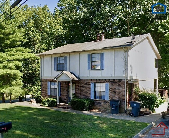 111 Bybee Dr, McMinnville, TN 37110 - photo 3