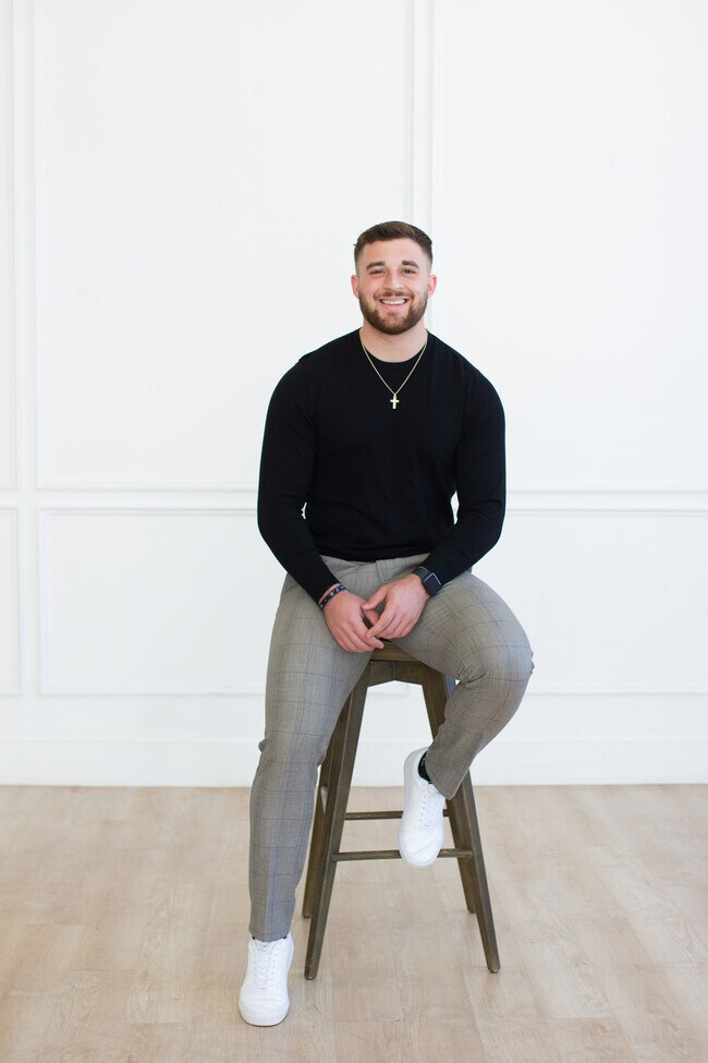 Agent Photo
