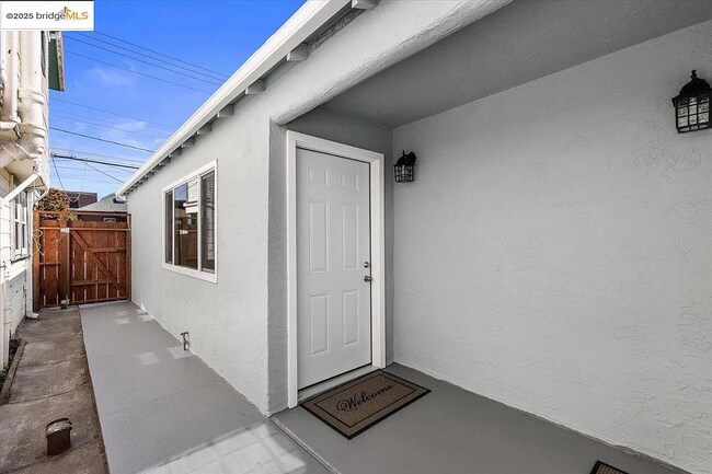 2846 McGee Ave unit B, Berkeley, CA 94703 - photo 5