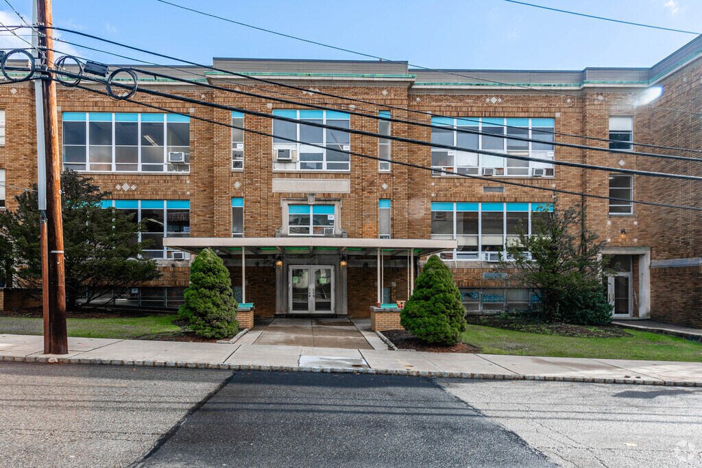 Mount Carmel Guild Academy