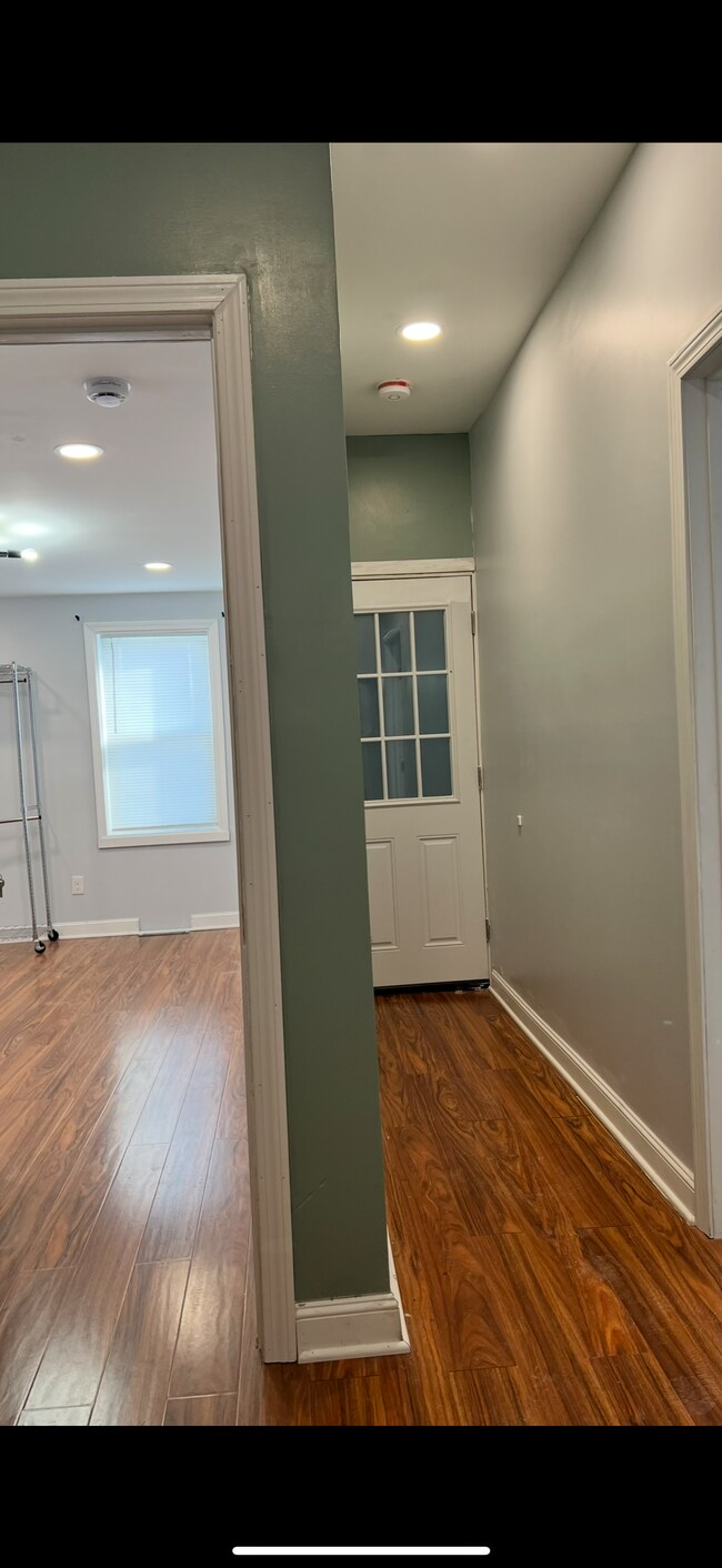 167 Walnut St unit 1, East Providence, RI 02914 - photo 4