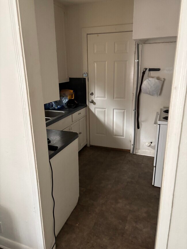 2107 16th St unit 1, Corpus Christi, TX 78404 - photo 3