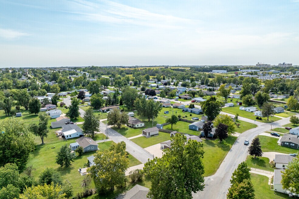 NH_LincolnwayVillage_550479_P2_v2_AP_100824