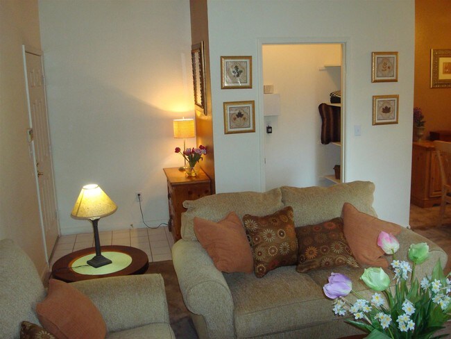 Diamond Sands on the Boulevard, Las Vegas, NV 89123 - photo 2