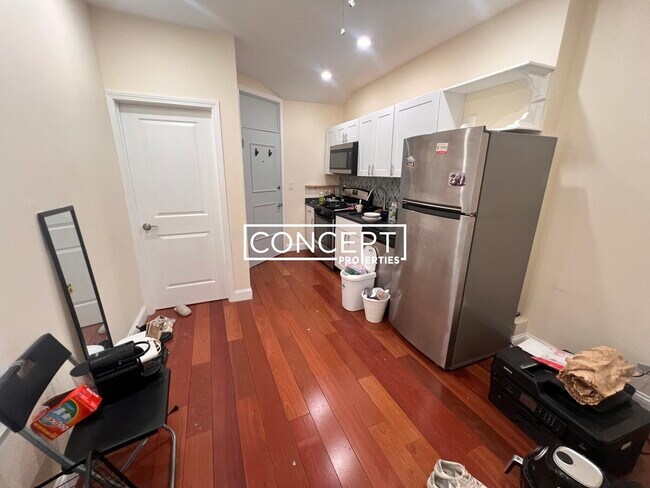 90 Hancock St unit 9B, Cambridge, MA 02139 - photo 7