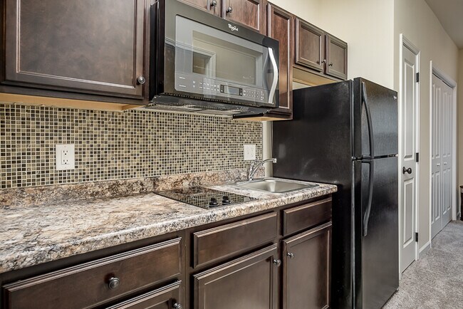 310 W 9th St unit 304, Cookeville, TN 38501 - photo 5