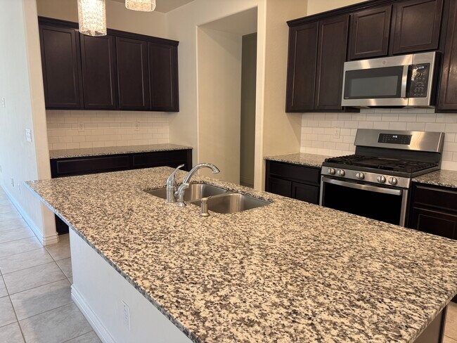 9431 E Static Ave, Mesa, AZ 85212 - photo 4