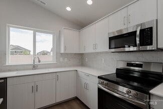 19386 Schooner Ave, Caldwell, ID 83605