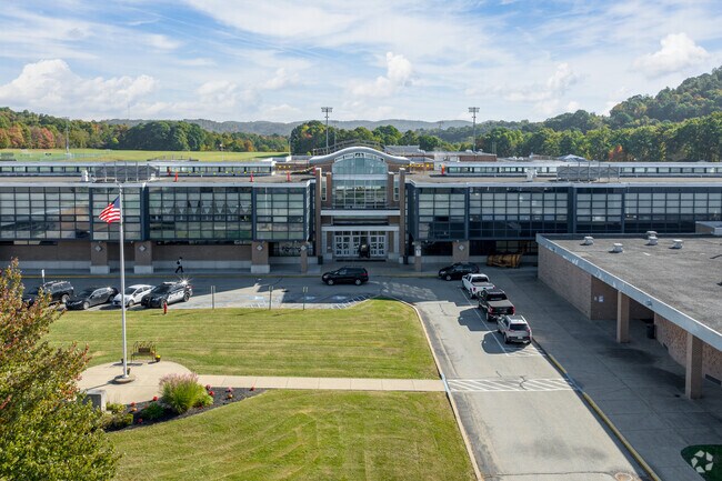 Kiski Area Highschool is centrally located for the region of Allegheny PA.