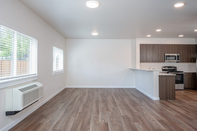 Creekside Meadows, Albany, OR 97322 - photo 4