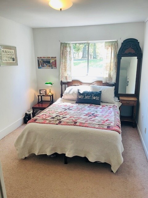 400 Green St unit 400 Green 45B, Blacksburg, VA 24060 - photo 4