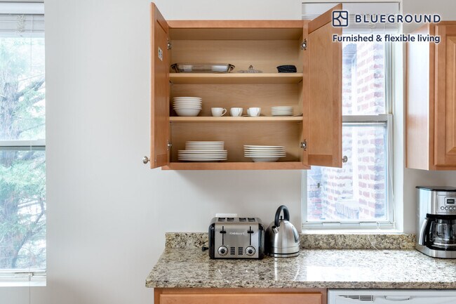 1826 Vernon St NW unit FL3-ID192, Washington, DC 20009 - photo 5