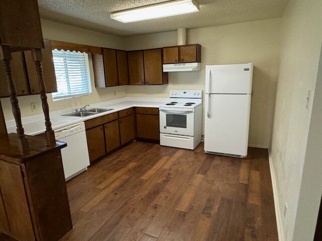 516 Brian Dr unit 2033, Kerrville, TX 78028 - photo 5