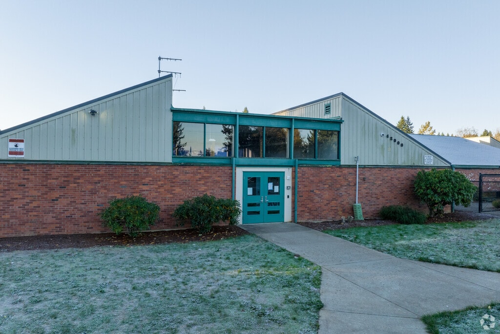 Firwood Elementary School serves grades 1-5 on SE Trubel Rd in Sandy.