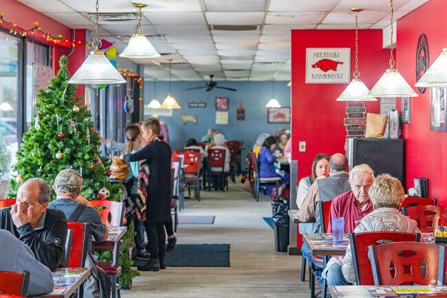East End Cafe in Landmark fills up every Sunday afternoon when church lets out.