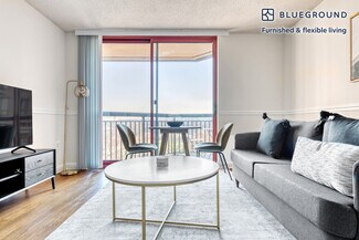801 15th St S Unit FL8-ID411, Arlington, VA 22202