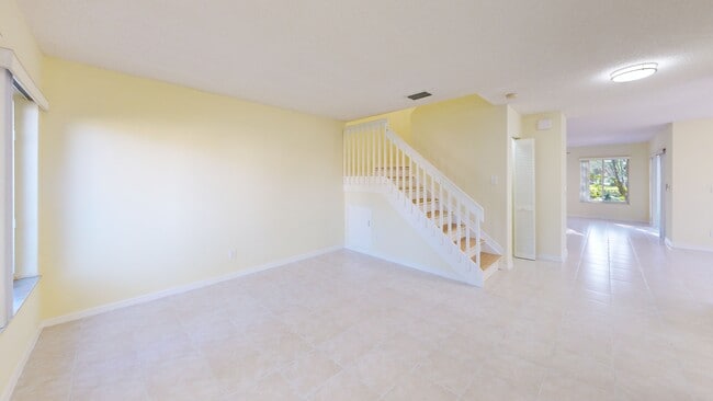 1784 SW 110th Terrace unit 256, Davie, FL 33324 - photo 2