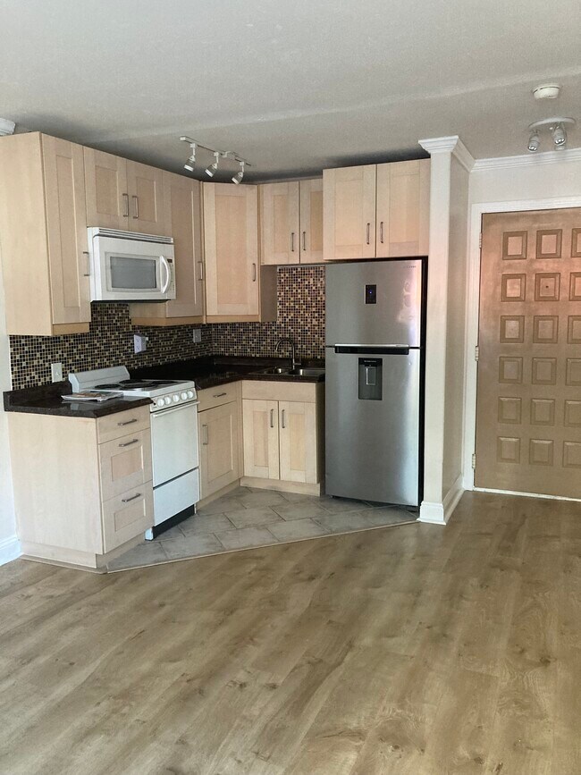 3776 Alabama St unit Villa Sao Miguel, San Diego, CA 92104 - photo 3