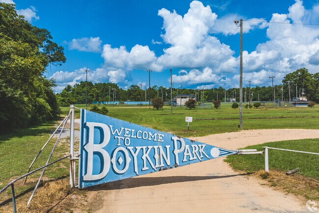 Travis baseball and softball teams practice at Boykin Park.