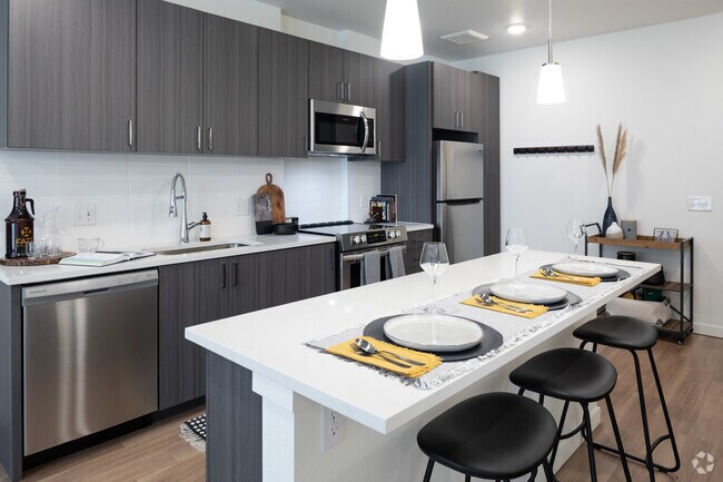 Legacy at Fitz, Aurora, CO 80011 - photo 2