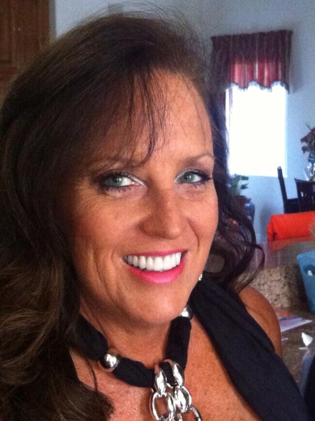 Sandra Thomas