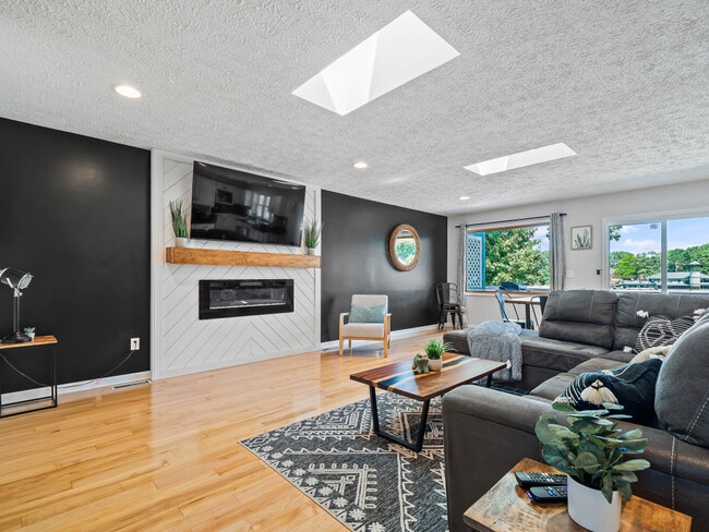 3585 Mong Ave unit ID1061053P, Akron, OH 44319 - photo 6