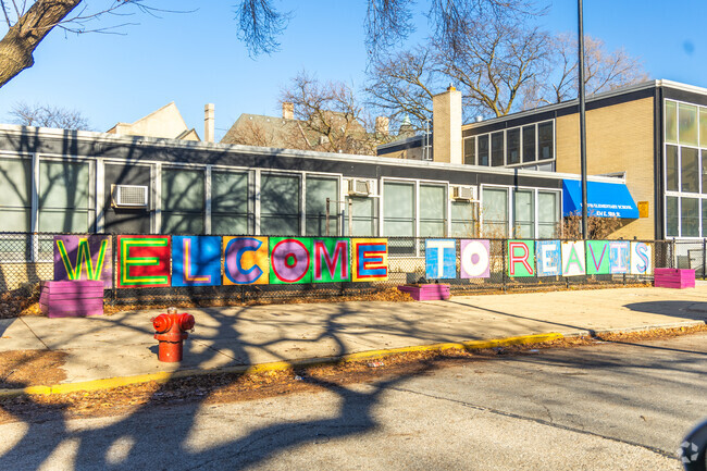 Reavis Elementary Math & Science Specialty School