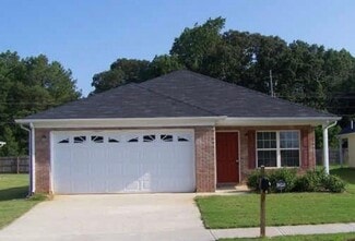 10896 Big Sky Dr, Hampton, GA 30228