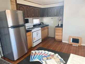 711 N 19th St, Hamilton, IL 62341