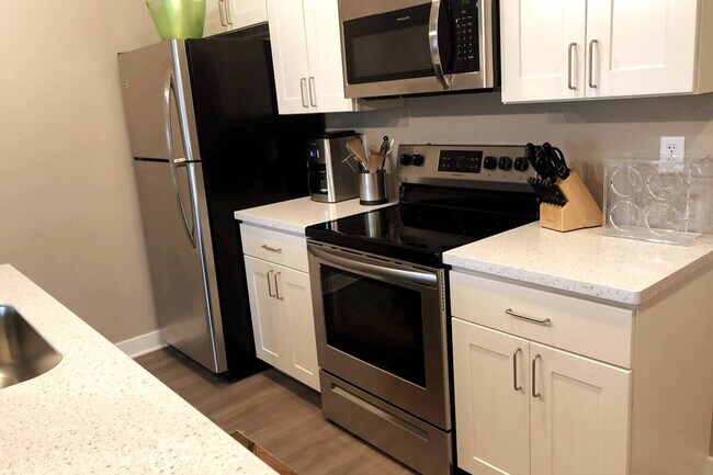 630 S Goodman St unit ID1224665P, Rochester, NY 14620 - photo 7