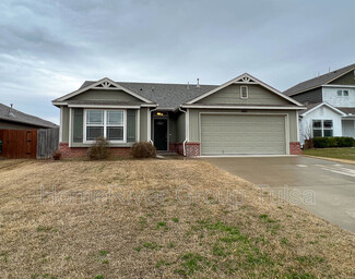 8983 S 253rd Ave E, Broken Arrow, OK 74014