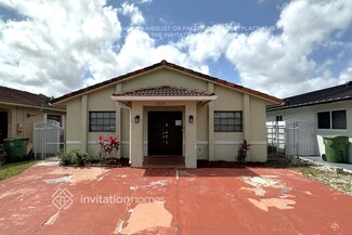 2522 W 72nd St, Hialeah, FL 33016