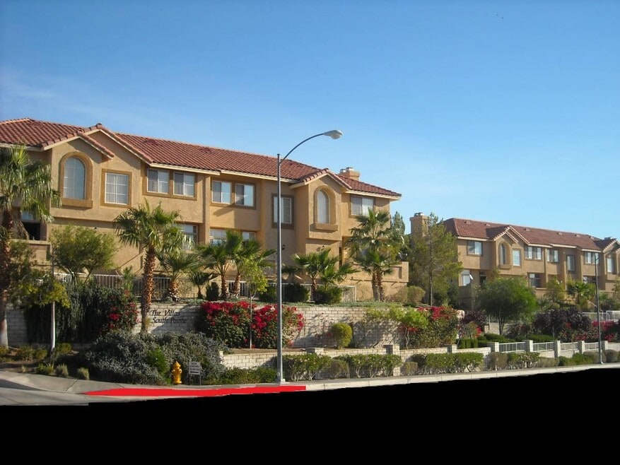 The Villas at South Pointe, Laughlin, NV 89029 - photo 1