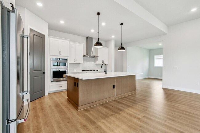 18172 Foxtail Loop unit 36462448, Venice, FL 34293 - photo 4