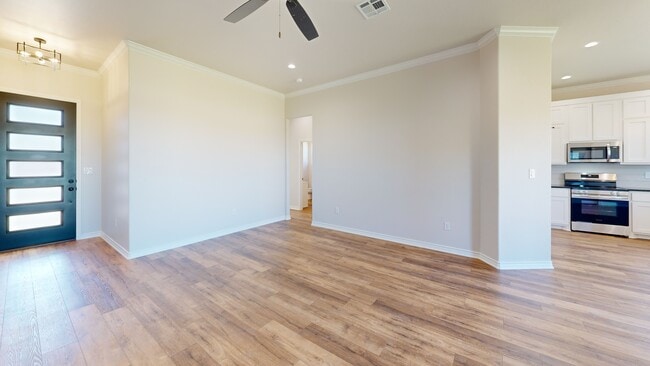 210 Creek Plum Ln, Temple, TX 76502 - photo 2