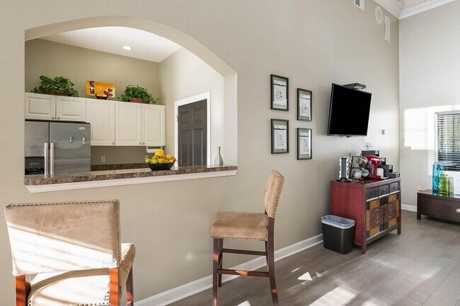 210 Watermark, Bradenton, FL 34205 - photo 6