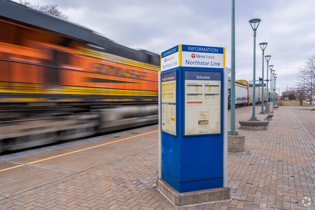 The Northstar Line helps residents efficiently commute into Minneapolis.