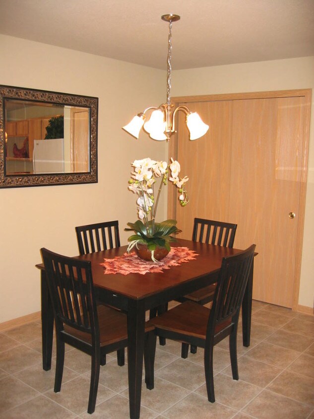 Waters Edge 281 Parkside Dr, Whitewater, WI