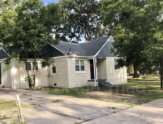 317 Woodbury St, High Point, NC 27260