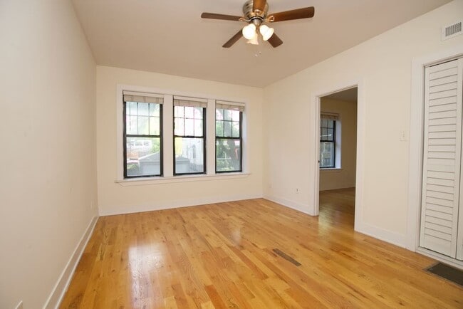 1450 W Byron St unit 1, Chicago, IL 60613 - photo 6