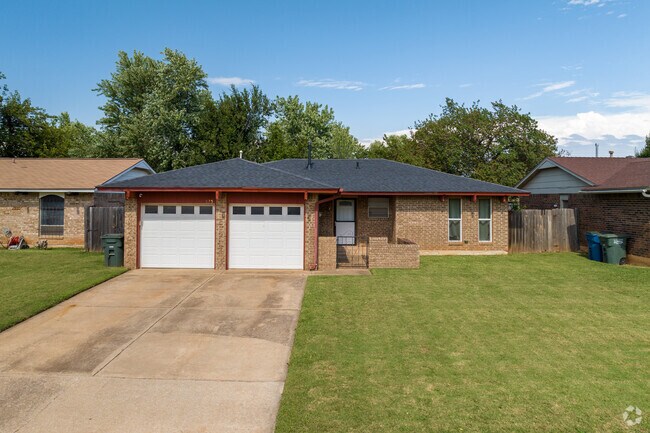 Most Meadow Lakes Park homes have two-car garages.