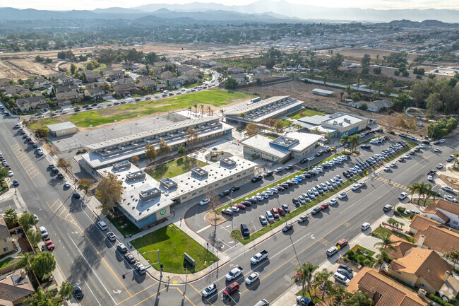 Mark Twain Elementary provides a safe, positive, and nurturing environment for students.