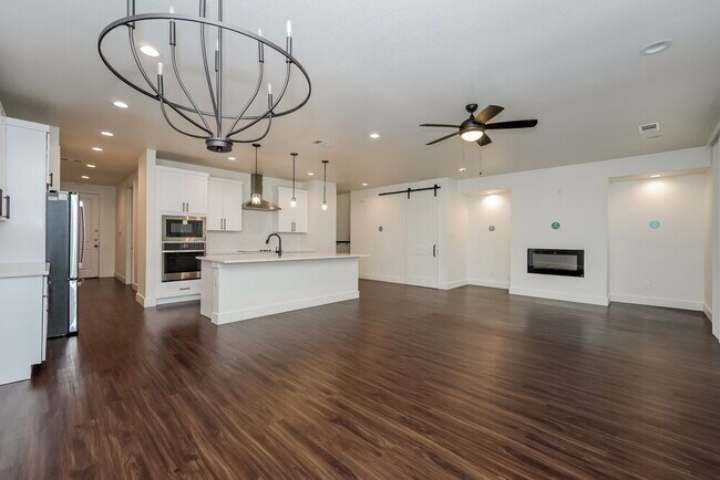 8585 Mulligan Pass, Fort Worth, TX 76179 - photo 4