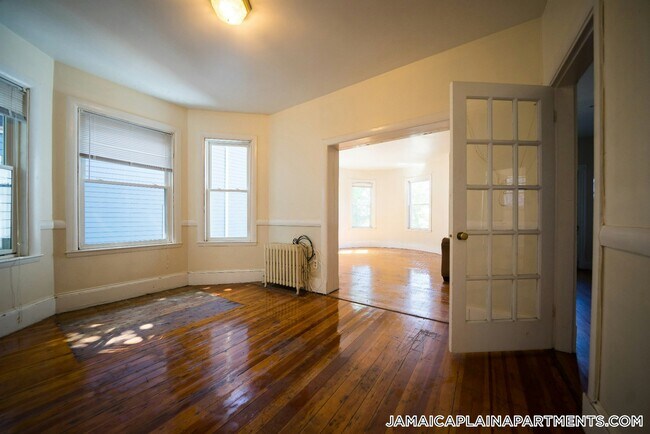 452 Centre St unit 2, Jamaica Plain, MA 02130 - photo 5