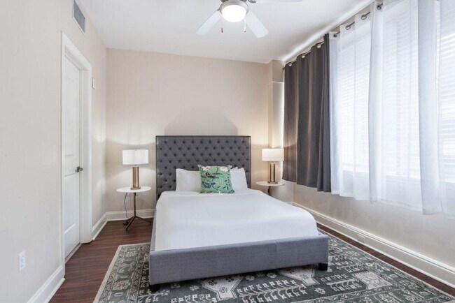 925 Common St unit ID1266921P, New Orleans, LA 70112 - photo 4